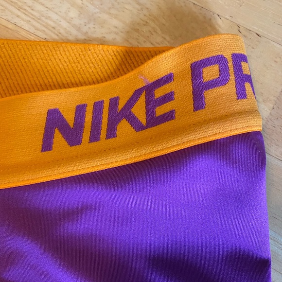 Nike Pro medium - Picture 2 of 4